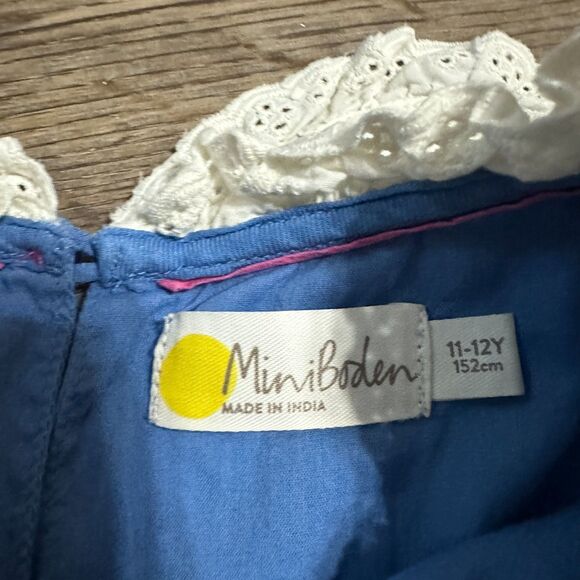 Mini Boden Girls 11-12 Long Sleeve Shirt Embroidered Blue Bunnies Rabbit Collar - Picture 2 of 3